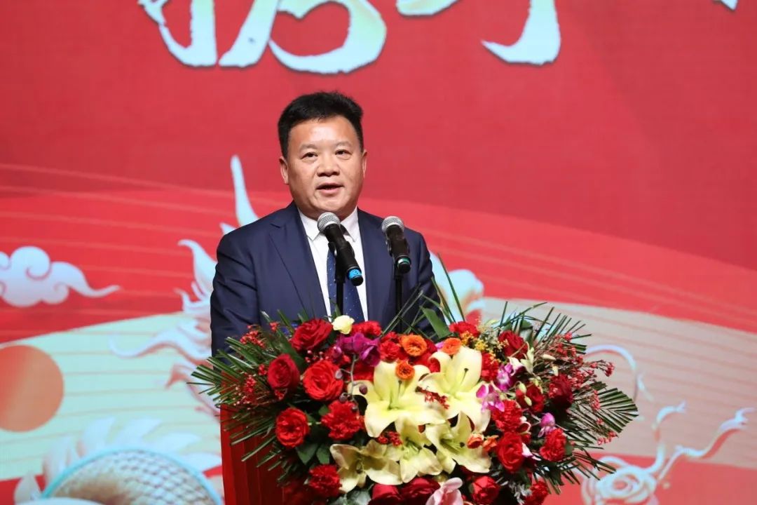 花花牛乳業(yè)30周年暨2024年客戶大會圓滿召開！