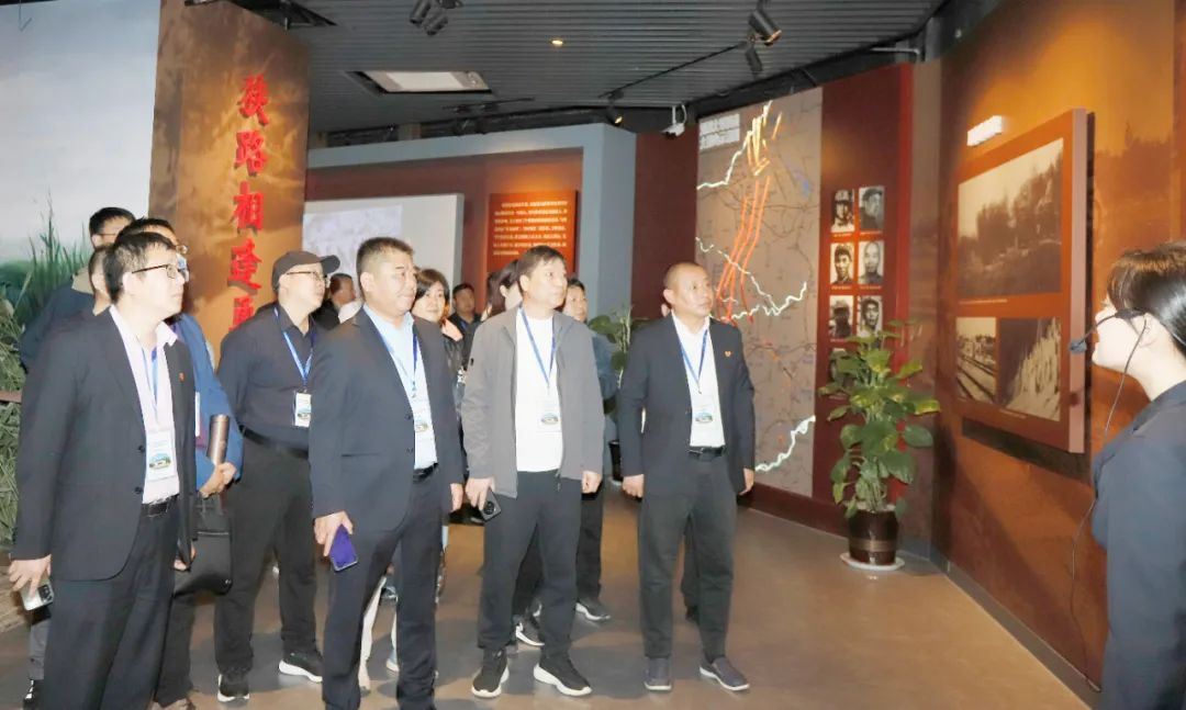 傳承紅色基因·踐行初心使命 | 花花牛乳業(yè)集團(tuán)黨務(wù)干部赴河南大別山干部學(xué)院開展綜合素質(zhì)提升教育培訓(xùn)