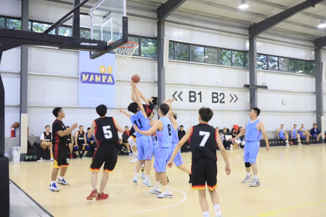 花花牛丨奪冠，奪冠，奪冠?。?！用冠軍為中國健兒喝彩?。?！