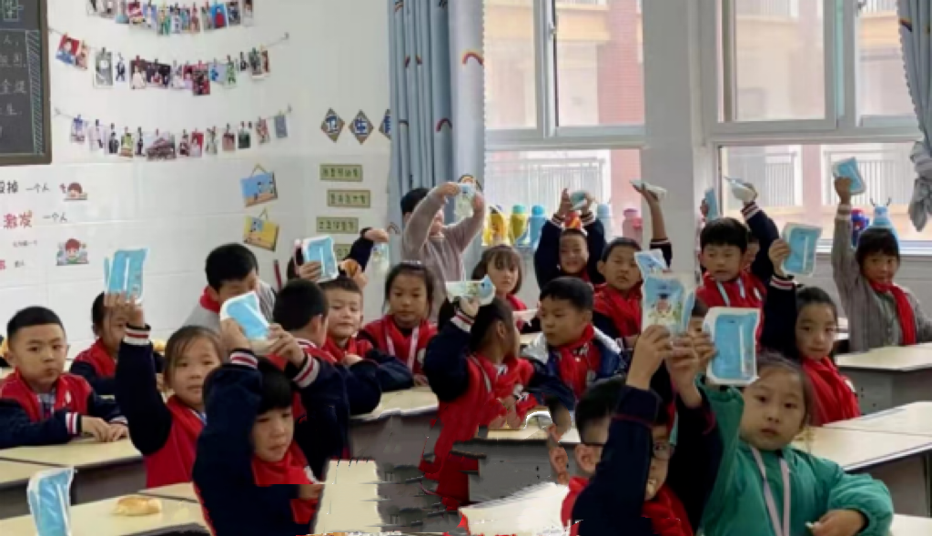 未來可期 健康護(hù)航丨花花牛乳業(yè)集團(tuán)取得學(xué)生飲用奶常、低溫發(fā)酵乳生產(chǎn)資質(zhì)